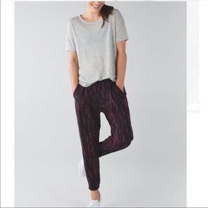 Lululemon Go City Joggers Size 6